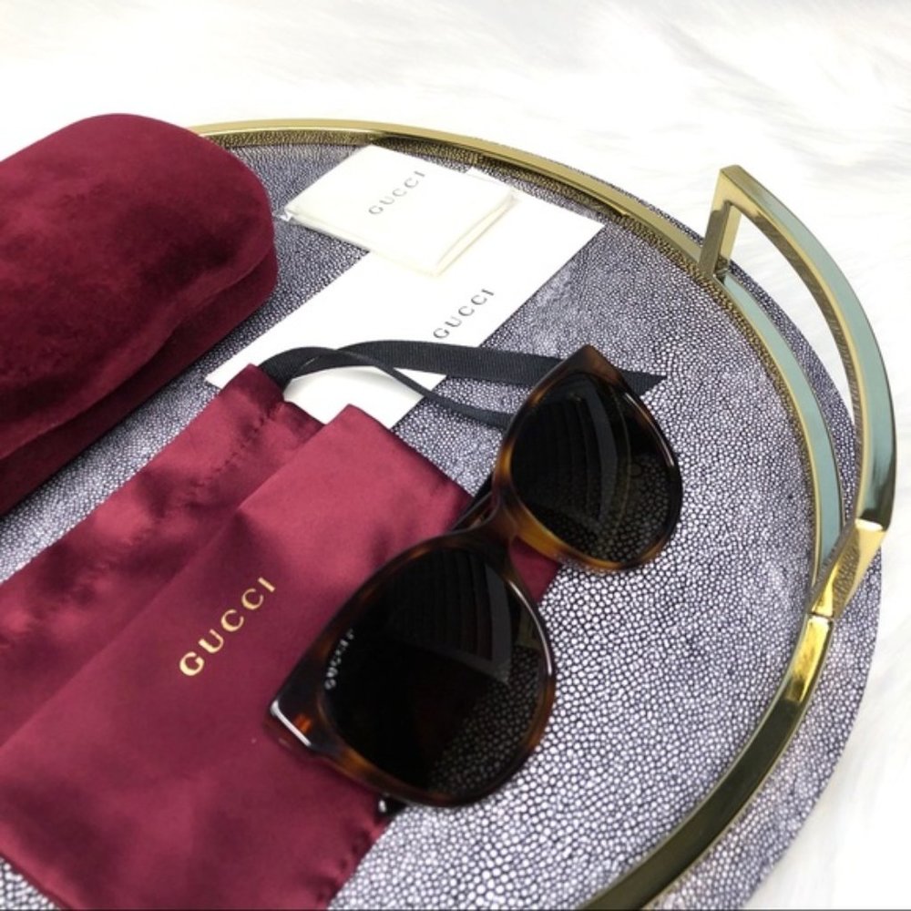 GUCCI - 56mm Cat Eye Tortoise Sunglasses - Picture 6 of 8